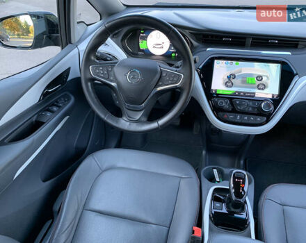 Серый Опель Ampera-e, объемом двигателя 0 л и пробегом 90 тыс. км за 14900 $, фото 54 на Automoto.ua