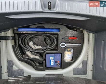 Сірий Опель Ampera-e, об'ємом двигуна 0 л та пробігом 138 тис. км за 14700 $, фото 15 на Automoto.ua