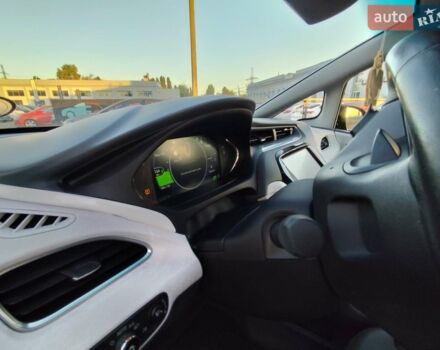 Серый Опель Ampera-e, объемом двигателя 0 л и пробегом 123 тыс. км за 15555 $, фото 40 на Automoto.ua