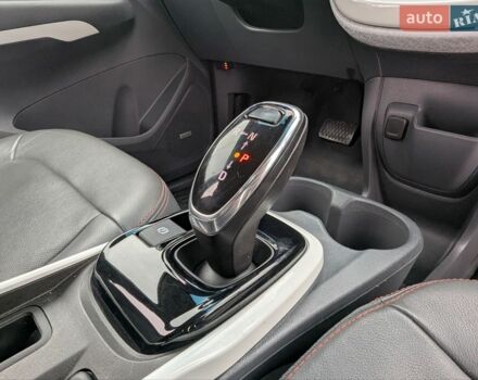 Сірий Опель Ampera-e, об'ємом двигуна 0 л та пробігом 138 тис. км за 14700 $, фото 23 на Automoto.ua