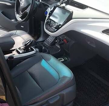 Серый Опель Ampera-e, объемом двигателя 0 л и пробегом 93 тыс. км за 15450 $, фото 10 на Automoto.ua