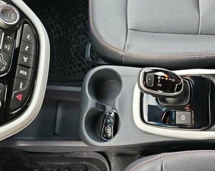 Серый Опель Ampera-e, объемом двигателя 0 л и пробегом 114 тыс. км за 14900 $, фото 24 на Automoto.ua