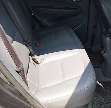 Серый Опель Ampera-e, объемом двигателя 0 л и пробегом 93 тыс. км за 15450 $, фото 16 на Automoto.ua