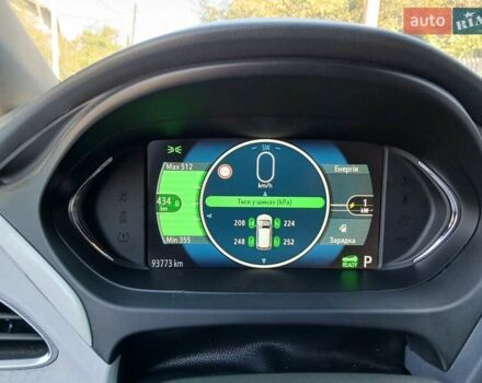 Серый Опель Ampera-e, объемом двигателя 0 л и пробегом 109 тыс. км за 14500 $, фото 2 на Automoto.ua