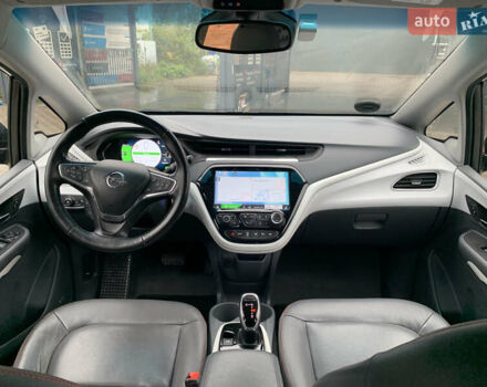 Серый Опель Ampera-e, объемом двигателя 0 л и пробегом 140 тыс. км за 14450 $, фото 39 на Automoto.ua