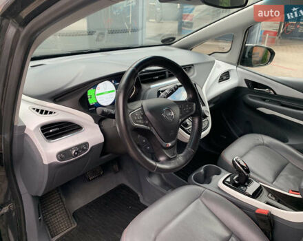 Серый Опель Ampera-e, объемом двигателя 0 л и пробегом 140 тыс. км за 14450 $, фото 30 на Automoto.ua