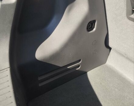 Сірий Опель Ampera-e, об'ємом двигуна 0 л та пробігом 126 тис. км за 16850 $, фото 25 на Automoto.ua
