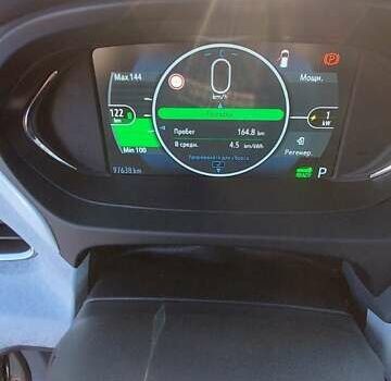 Серый Опель Ampera-e, объемом двигателя 0 л и пробегом 94 тыс. км за 16200 $, фото 8 на Automoto.ua
