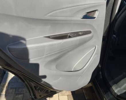 Сірий Опель Ampera-e, об'ємом двигуна 0 л та пробігом 126 тис. км за 16850 $, фото 27 на Automoto.ua