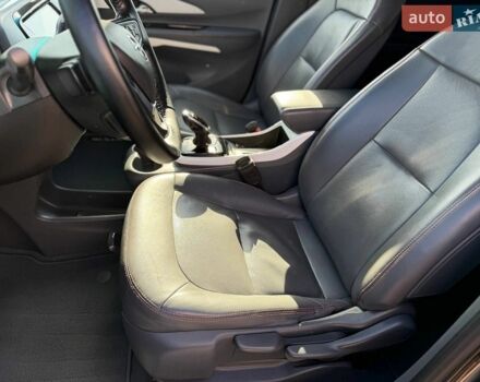 Сірий Опель Ampera-e, об'ємом двигуна 0 л та пробігом 133 тис. км за 14399 $, фото 17 на Automoto.ua