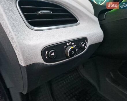 Сірий Опель Ampera-e, об'ємом двигуна 0 л та пробігом 215 тис. км за 13999 $, фото 22 на Automoto.ua