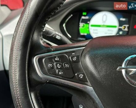 Серый Опель Ampera-e, объемом двигателя 0 л и пробегом 180 тыс. км за 13290 $, фото 17 на Automoto.ua