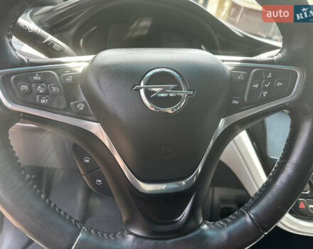 Серый Опель Ampera-e, объемом двигателя 0 л и пробегом 146 тыс. км за 15691 $, фото 58 на Automoto.ua