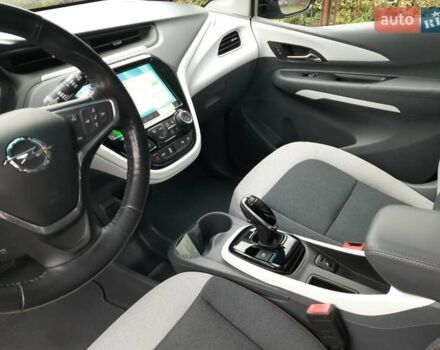 Серый Опель Ampera-e, объемом двигателя 0 л и пробегом 118 тыс. км за 15399 $, фото 18 на Automoto.ua