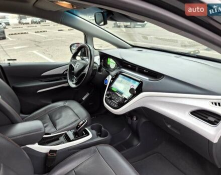 Серый Опель Ampera-e, объемом двигателя 0 л и пробегом 97 тыс. км за 15500 $, фото 28 на Automoto.ua