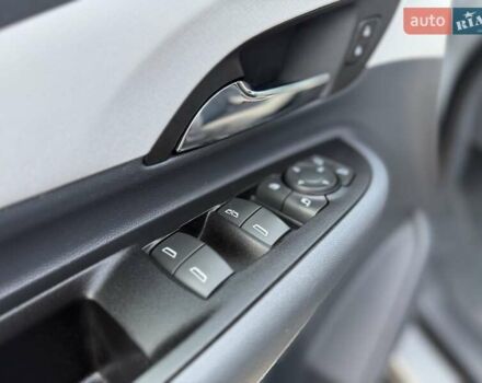 Сірий Опель Ampera-e, об'ємом двигуна 0 л та пробігом 85 тис. км за 15600 $, фото 54 на Automoto.ua