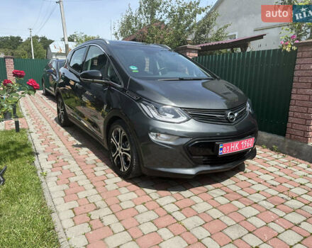 Серый Опель Ampera-e, объемом двигателя 0 л и пробегом 146 тыс. км за 15691 $, фото 4 на Automoto.ua