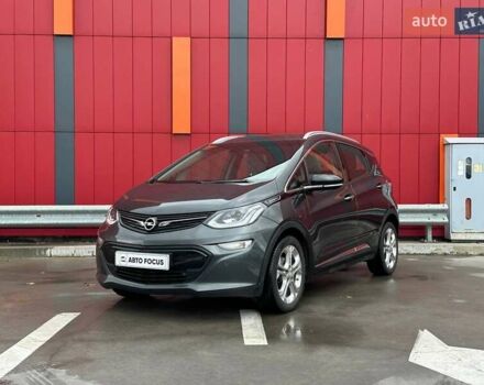 Серый Опель Ampera-e, объемом двигателя 0 л и пробегом 180 тыс. км за 14990 $, фото 3 на Automoto.ua