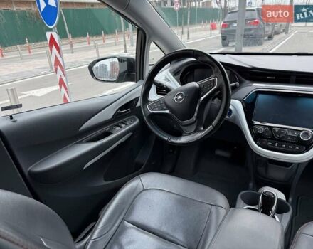 Серый Опель Ampera-e, объемом двигателя 0 л и пробегом 135 тыс. км за 15100 $, фото 25 на Automoto.ua