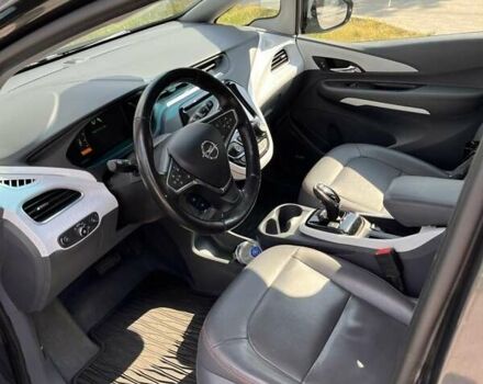 Серый Опель Ampera-e, объемом двигателя 0 л и пробегом 125 тыс. км за 20200 $, фото 16 на Automoto.ua