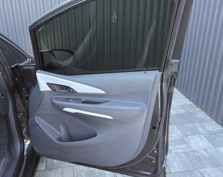 Серый Опель Ampera-e, объемом двигателя 0 л и пробегом 11 тыс. км за 18200 $, фото 23 на Automoto.ua