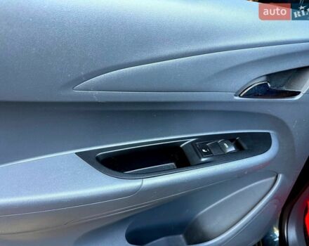Сірий Опель Ampera-e, об'ємом двигуна 0 л та пробігом 84 тис. км за 16700 $, фото 17 на Automoto.ua