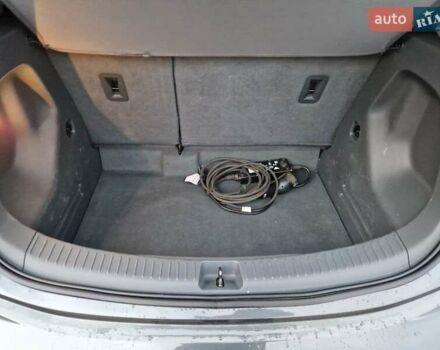 Сірий Опель Ampera-e, об'ємом двигуна 0 л та пробігом 215 тис. км за 13999 $, фото 18 на Automoto.ua