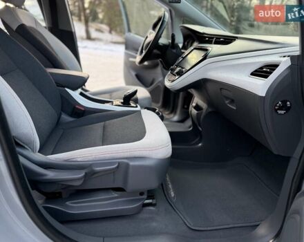 Сірий Опель Ampera-e, об'ємом двигуна 0 л та пробігом 85 тис. км за 15600 $, фото 41 на Automoto.ua