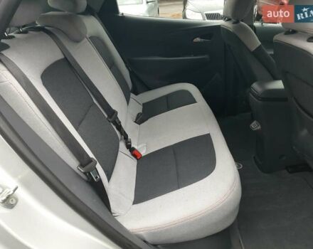 Серый Опель Ampera-e, объемом двигателя 0 л и пробегом 118 тыс. км за 15399 $, фото 24 на Automoto.ua