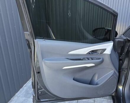 Серый Опель Ampera-e, объемом двигателя 0 л и пробегом 11 тыс. км за 18200 $, фото 9 на Automoto.ua