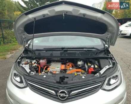 Серый Опель Ampera-e, объемом двигателя 0 л и пробегом 118 тыс. км за 15399 $, фото 13 на Automoto.ua