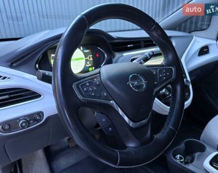 Серый Опель Ampera-e, объемом двигателя 0 л и пробегом 11 тыс. км за 18200 $, фото 14 на Automoto.ua