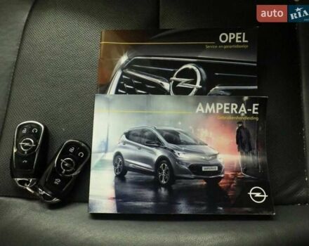 Серый Опель Ampera-e, объемом двигателя 0 л и пробегом 97 тыс. км за 15500 $, фото 32 на Automoto.ua