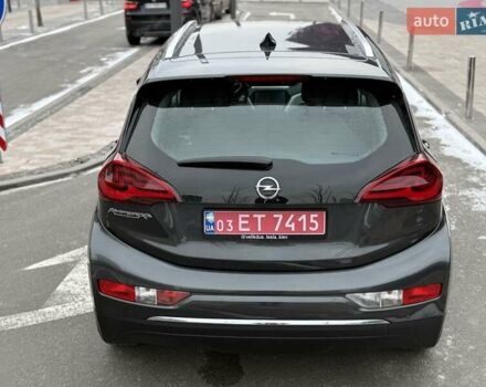 Серый Опель Ampera-e, объемом двигателя 0 л и пробегом 135 тыс. км за 15100 $, фото 13 на Automoto.ua
