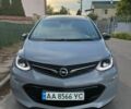 Серый Опель Ampera-e, объемом двигателя 0 л и пробегом 100 тыс. км за 16900 $, фото 7 на Automoto.ua