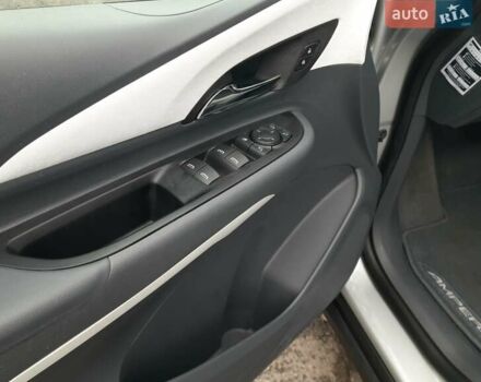 Серый Опель Ampera-e, объемом двигателя 0 л и пробегом 118 тыс. км за 15399 $, фото 17 на Automoto.ua