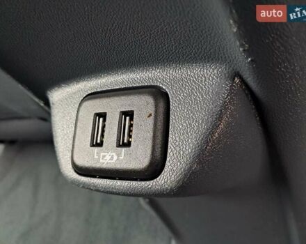 Серый Опель Ampera-e, объемом двигателя 0 л и пробегом 131 тыс. км за 16200 $, фото 36 на Automoto.ua