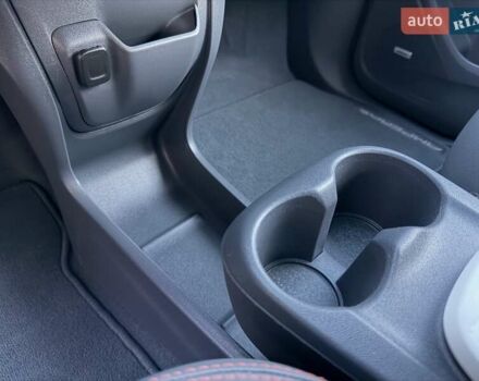 Сірий Опель Ampera-e, об'ємом двигуна 0 л та пробігом 37 тис. км за 18300 $, фото 31 на Automoto.ua