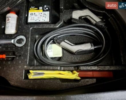 Сірий Опель Ampera-e, об'ємом двигуна 0 л та пробігом 116 тис. км за 16500 $, фото 30 на Automoto.ua