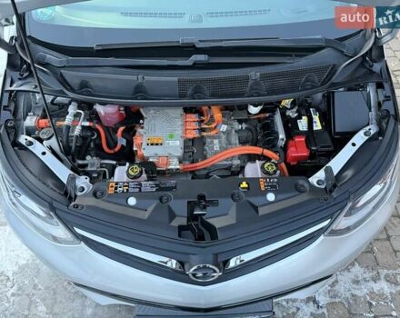 Сірий Опель Ampera-e, об'ємом двигуна 0 л та пробігом 37 тис. км за 18300 $, фото 87 на Automoto.ua
