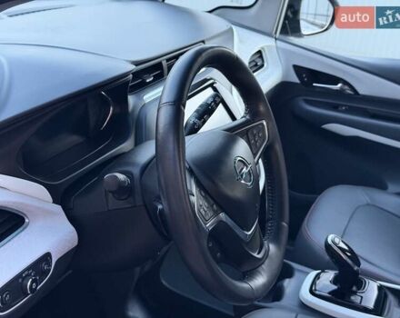 Сірий Опель Ampera-e, об'ємом двигуна 0 л та пробігом 37 тис. км за 18300 $, фото 25 на Automoto.ua