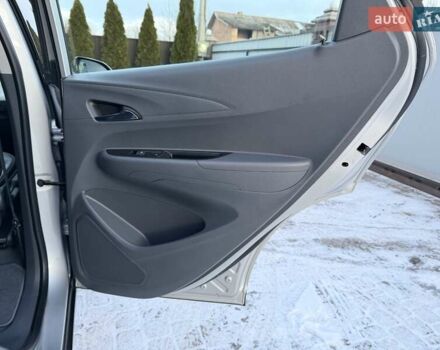 Сірий Опель Ampera-e, об'ємом двигуна 0 л та пробігом 37 тис. км за 18300 $, фото 53 на Automoto.ua