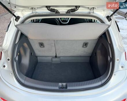 Сірий Опель Ampera-e, об'ємом двигуна 0 л та пробігом 37 тис. км за 18300 $, фото 67 на Automoto.ua