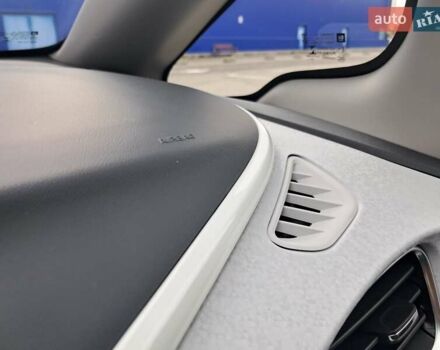 Серый Опель Ampera-e, объемом двигателя 0 л и пробегом 131 тыс. км за 16200 $, фото 12 на Automoto.ua