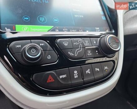 Сірий Опель Ampera-e, об'ємом двигуна 0 л та пробігом 131 тис. км за 16300 $, фото 31 на Automoto.ua