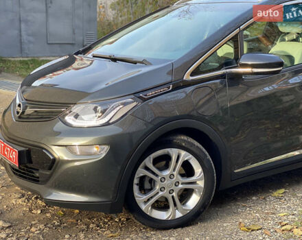 Серый Опель Ampera-e, объемом двигателя 0 л и пробегом 111 тыс. км за 15450 $, фото 10 на Automoto.ua