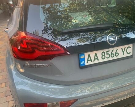 Серый Опель Ampera-e, объемом двигателя 0 л и пробегом 100 тыс. км за 20000 $, фото 2 на Automoto.ua