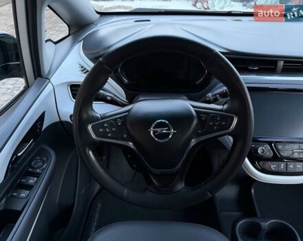 Сірий Опель Ampera-e, об'ємом двигуна 0 л та пробігом 37 тис. км за 17499 $, фото 26 на Automoto.ua