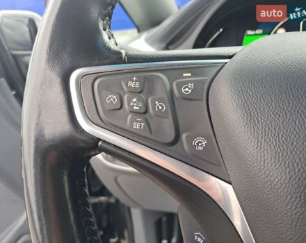 Серый Опель Ampera-e, объемом двигателя 0 л и пробегом 131 тыс. км за 16200 $, фото 13 на Automoto.ua