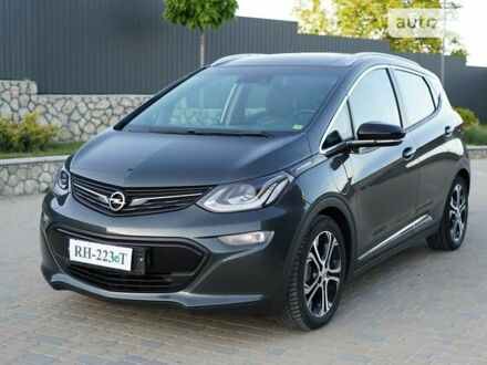 Опель Ampera-e 2017 в Волочиске на Automoto.ua Серый Опель Ampera-e, объемом двигателя 0 л и пробегом 114 тыс. км за 21499 $, фото 1 на Automoto.ua